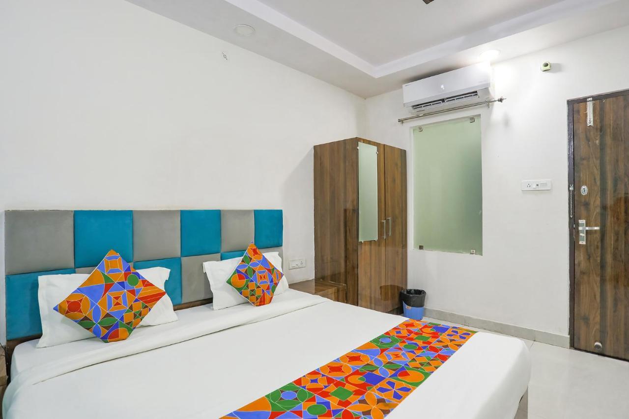 Fabhotel Sm Palace Chinhat Экстерьер фото