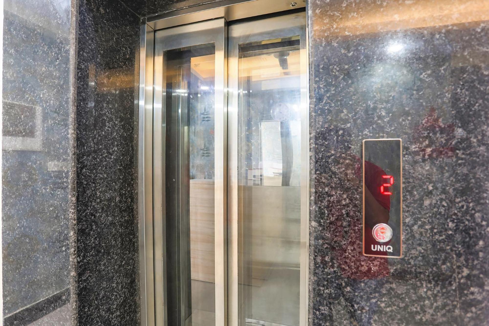 Fabhotel Sm Palace Chinhat Экстерьер фото